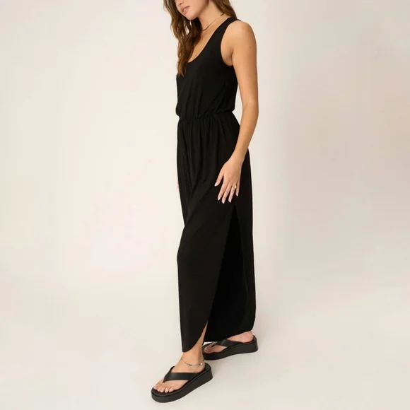 princess polly baby blue dress Black Polka Dot Lace Trim V-Neck Maxi Dress main image 1